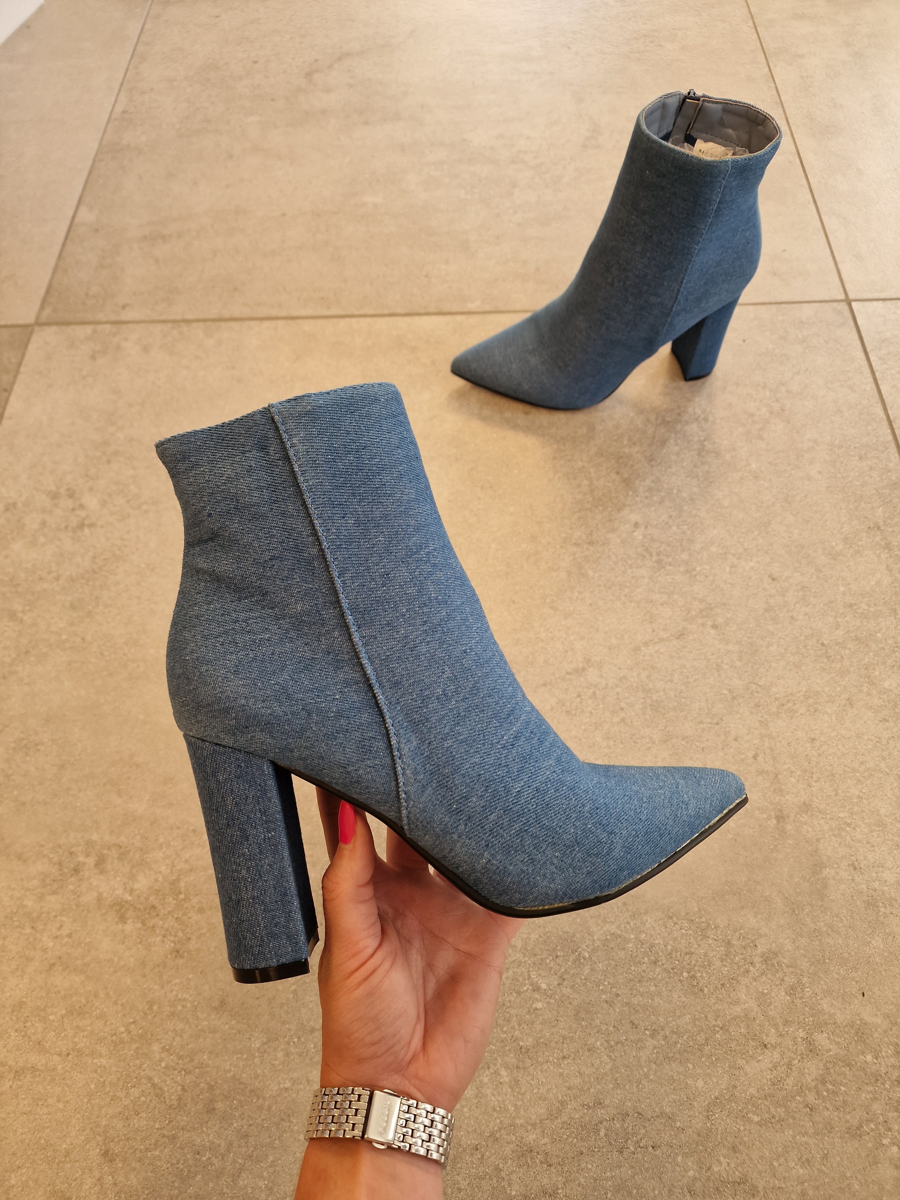Laarsje hak Spijker - Blauw