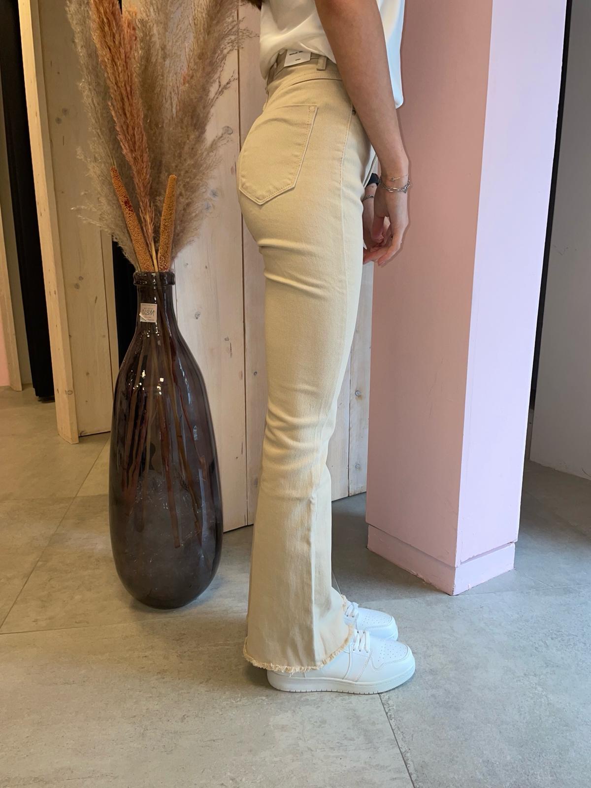 Flared Jeans - Beige