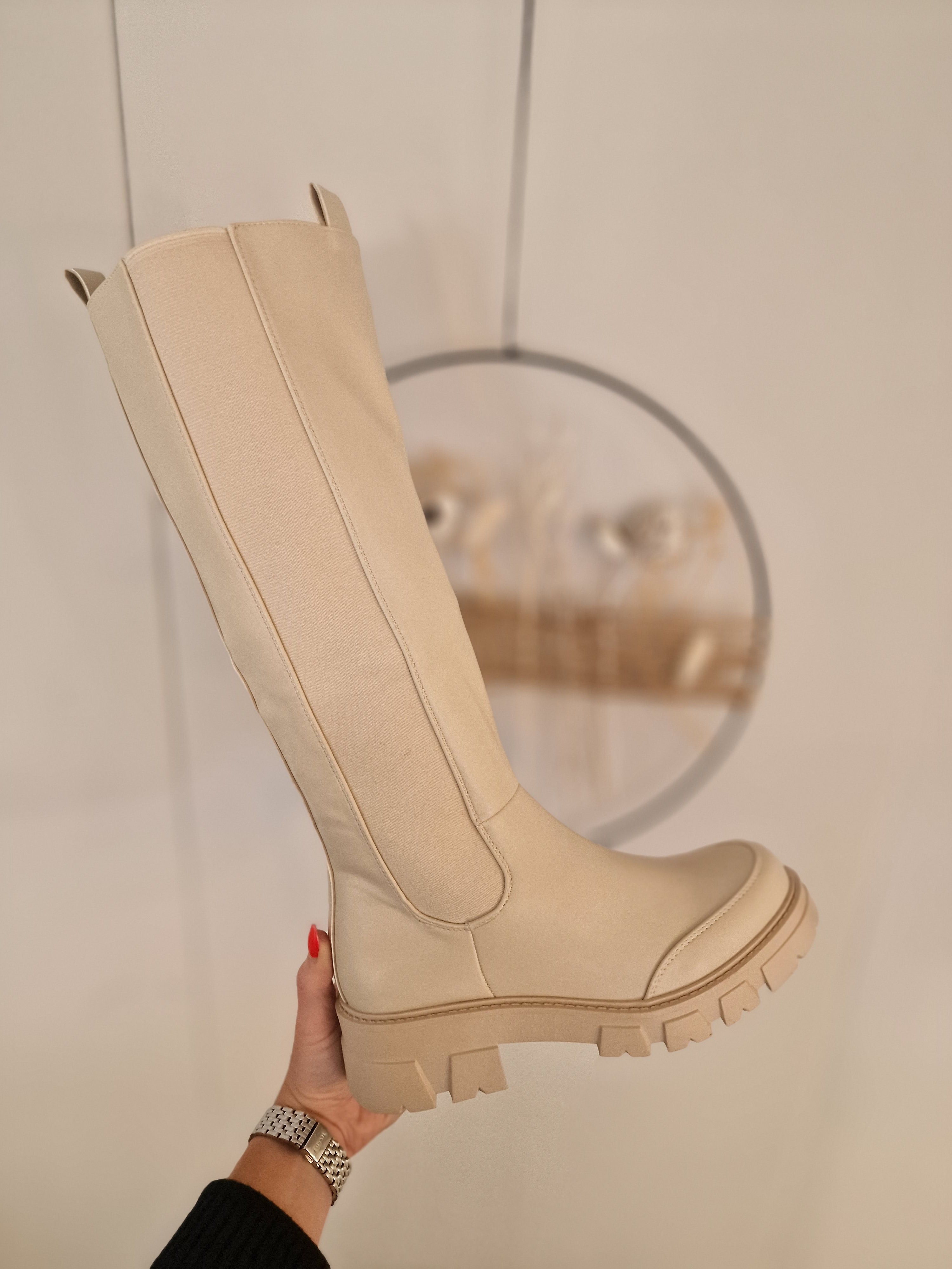 Laars Mira 'Beige'