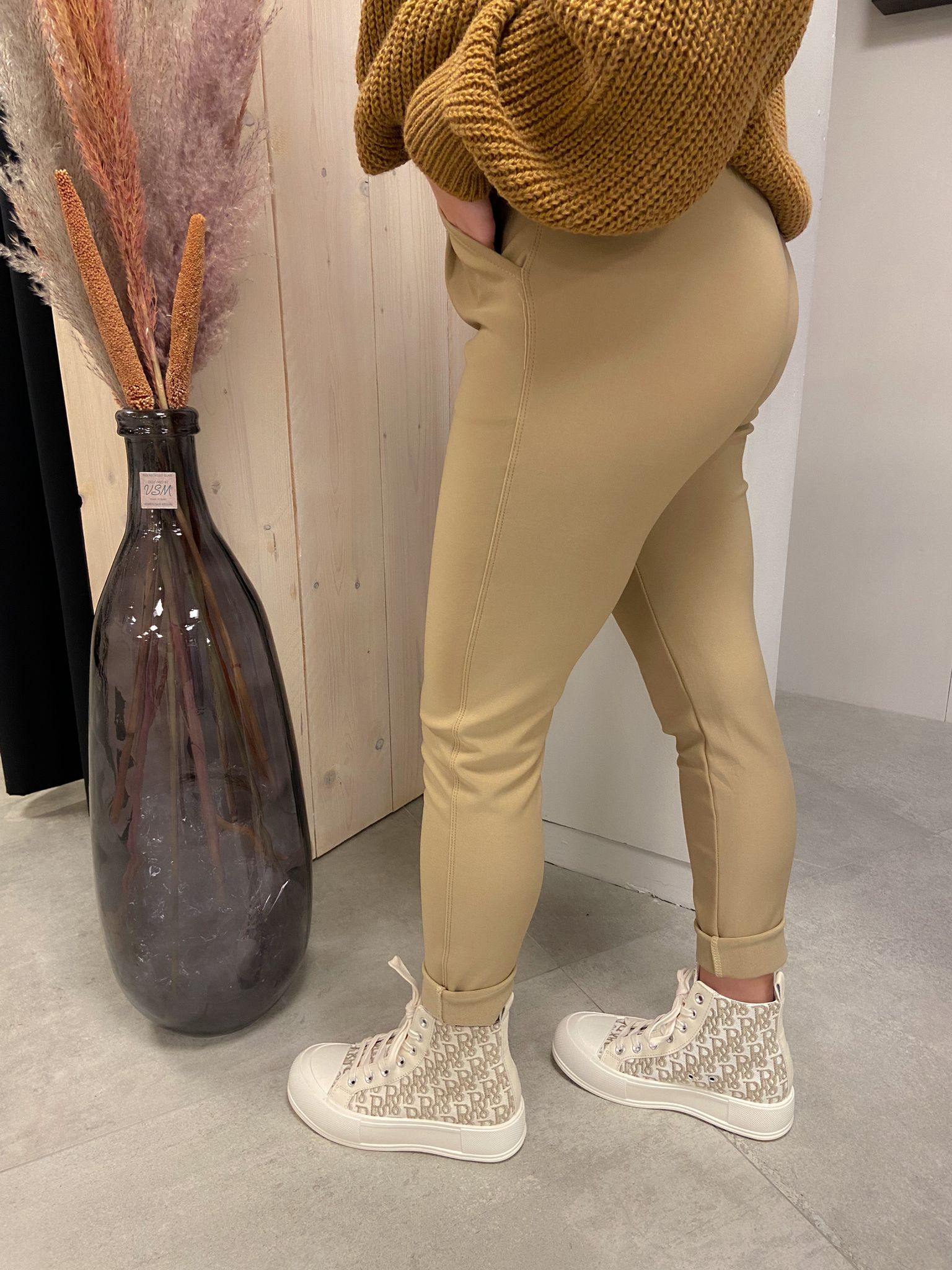 Broek Carmen 'Beige'