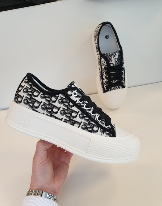 Sneaker Doi 'Black/White'